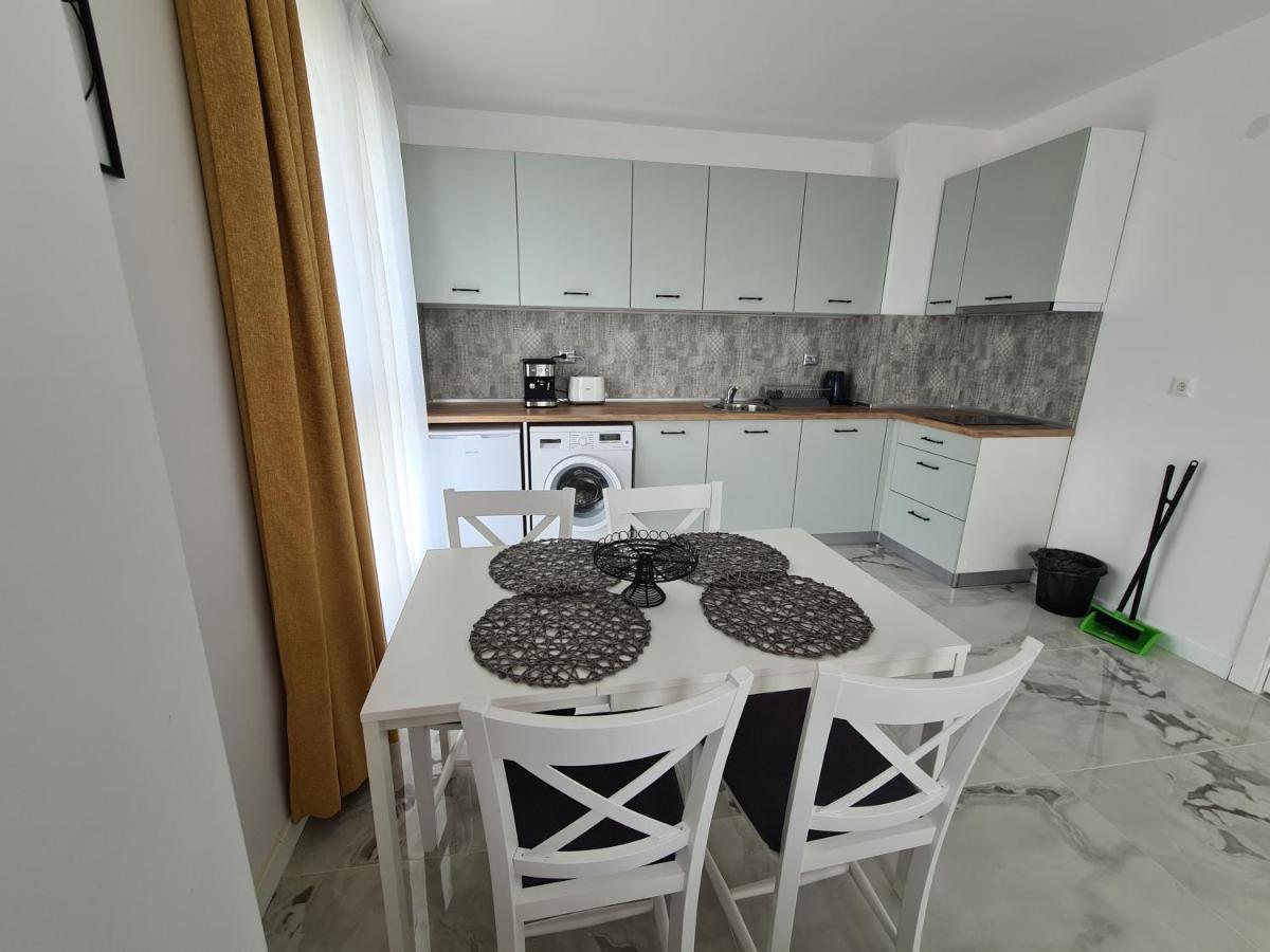 Gold Beach Apart Обзор Екстер'єр фото